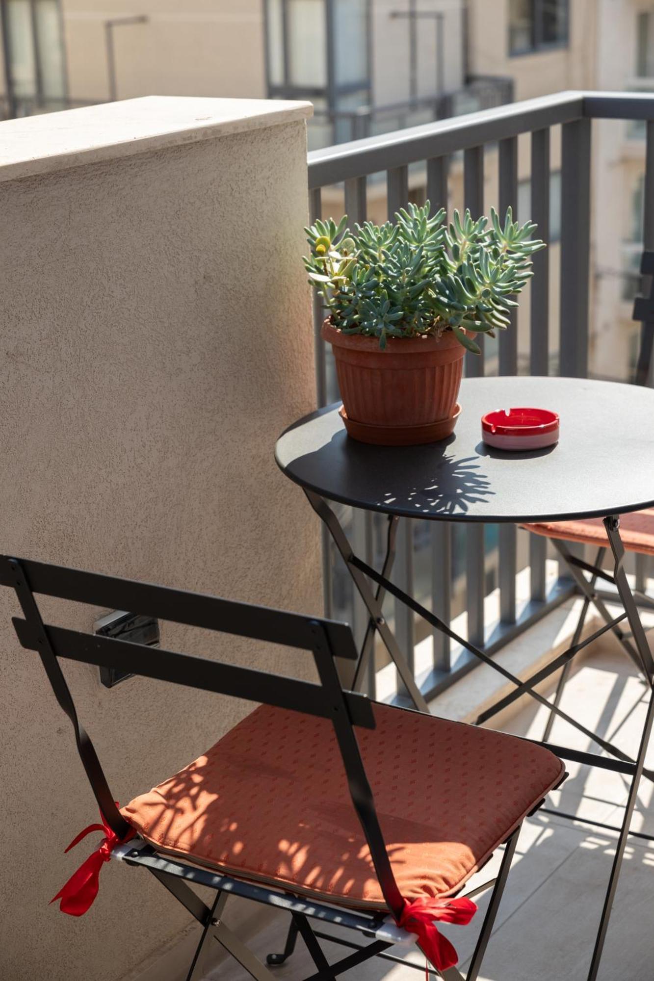 Modern 2Br Stylish Apartment With 2 Balconies - Close To St Julian'S & Sliema & Yacht Marina Pieta Екстер'єр фото
